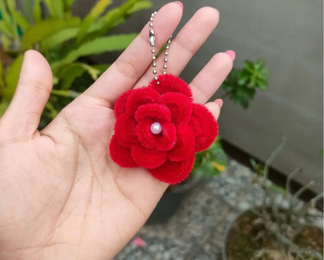 Rose Keychain (PC)